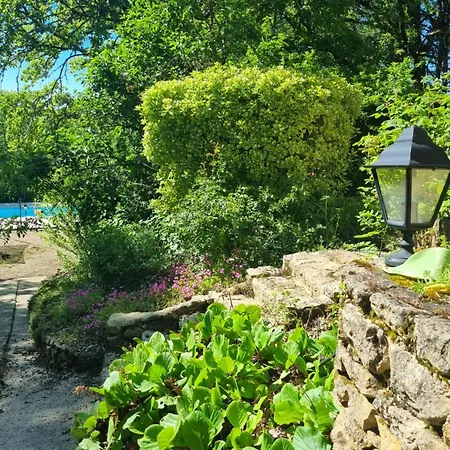 Met Zwembad Dordogne Vila Limeuil