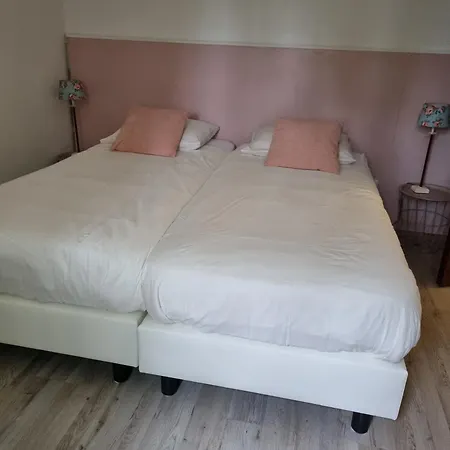 Vila Met Zwembad Dordogne *