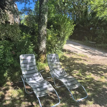 Vila Met Zwembad Dordogne *